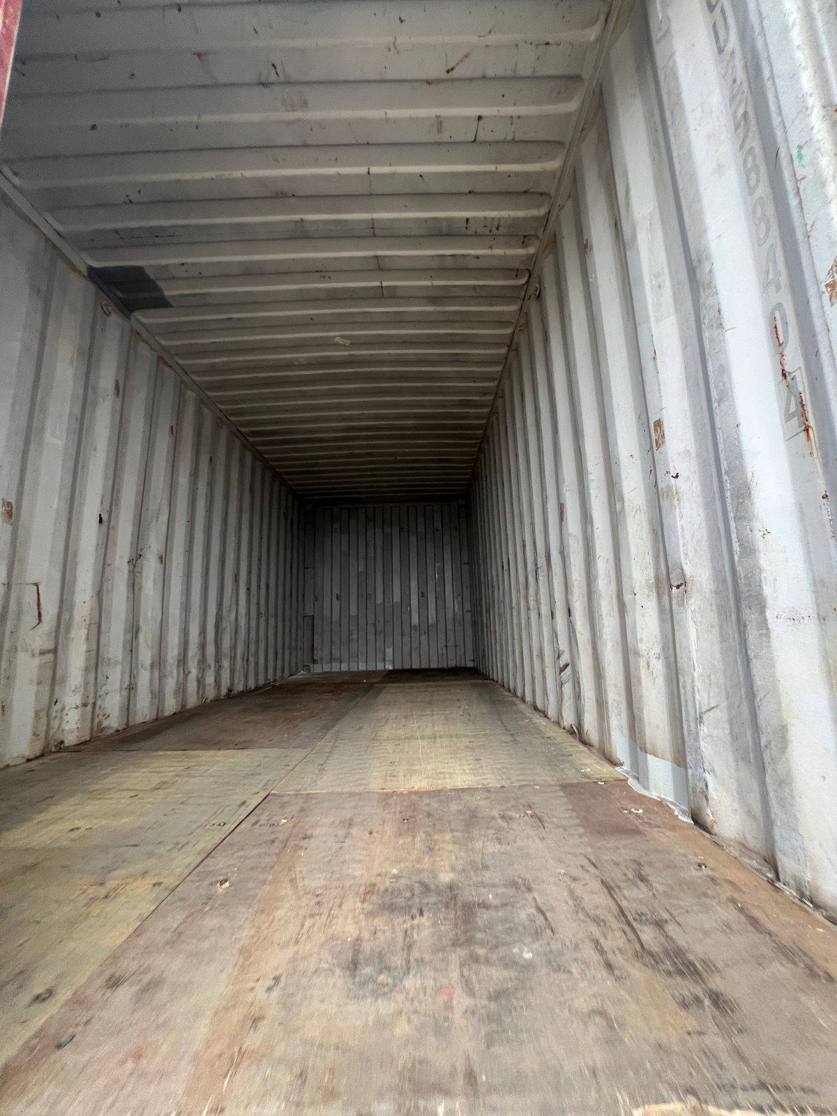 Морской контейнер BMOU2588404